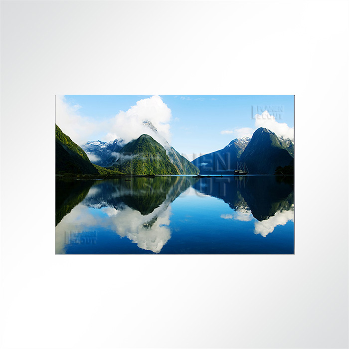 Akustikbild - Die Ruhe am Bergsee genießen