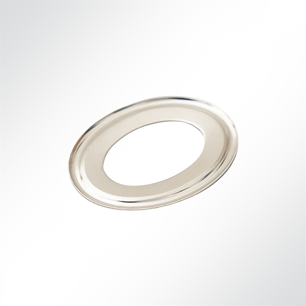 Artikelbild Drehverschluss Messing vernickelt mit Gegenplatte und Ovalöse 32x13x9,5mm