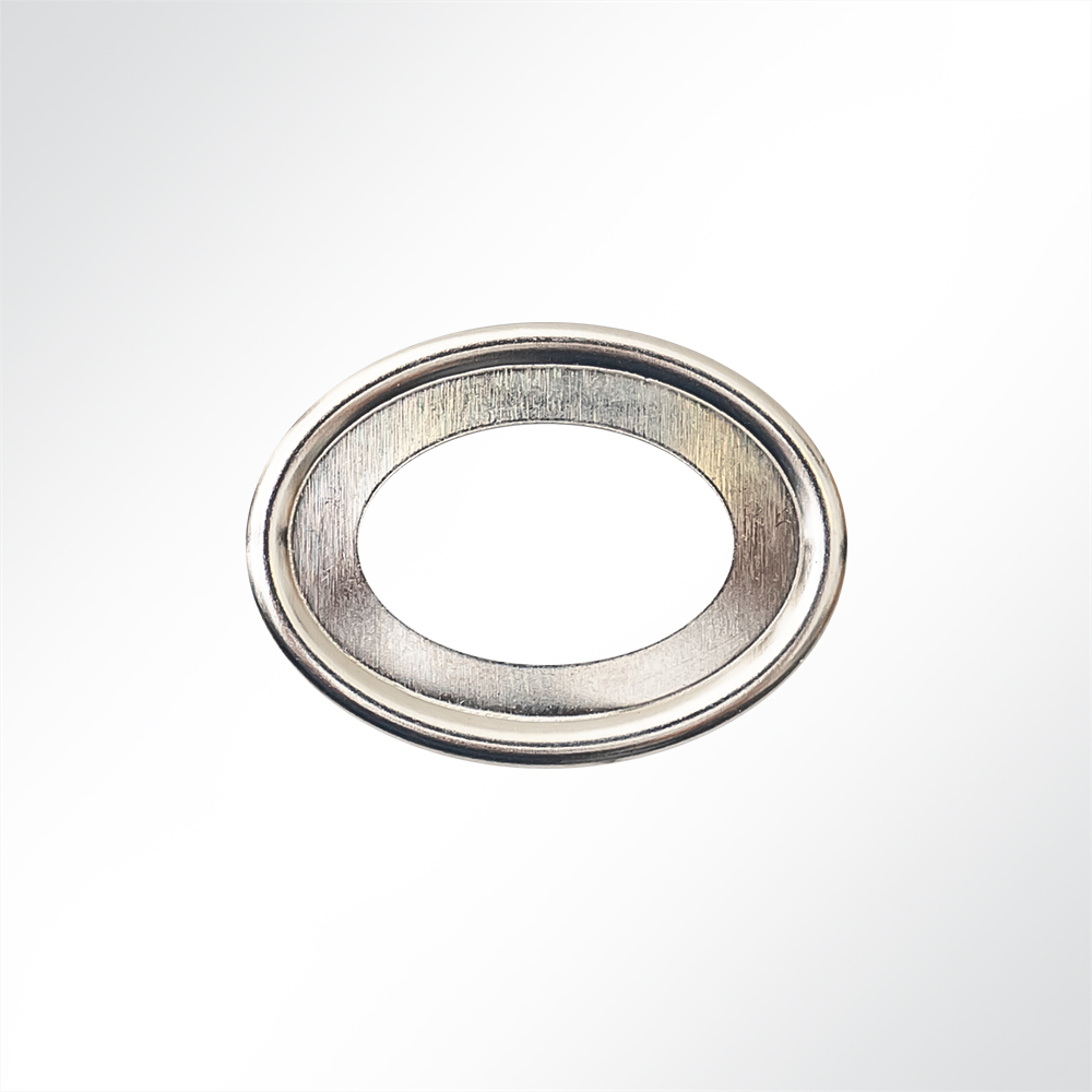 Artikelbild Drehverschluss Messing vernickelt mit Gegenplatte und Ovalöse 32x13x9,5mm